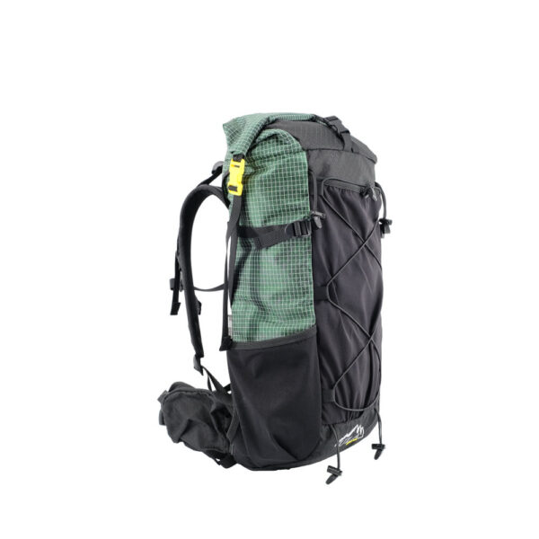 3/4 Side View of the ULA Kids Spark in Green Robic