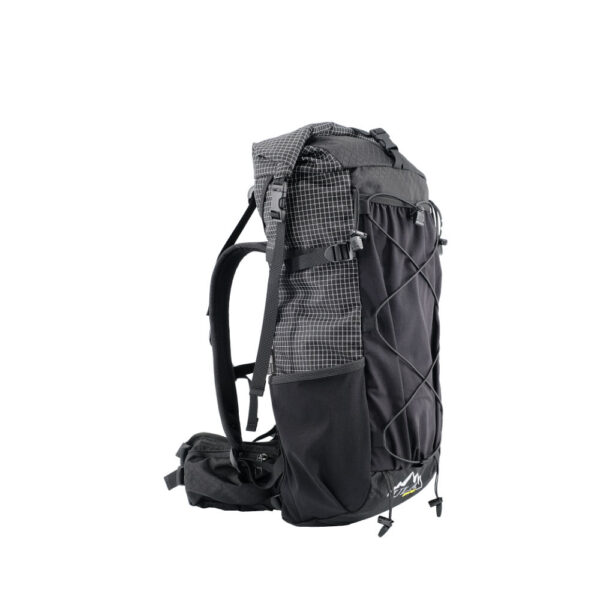 3/4 Side View of the ULA Kids Spark in Black Robic