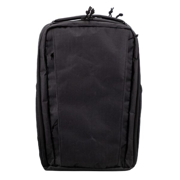 A front view of the ULTRA Cicada with Pockets.